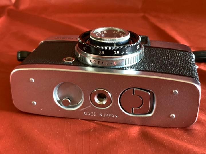 オリンパスペンS  OLIMPAS-PEN S ハーフカメラ　値引交渉に応じます