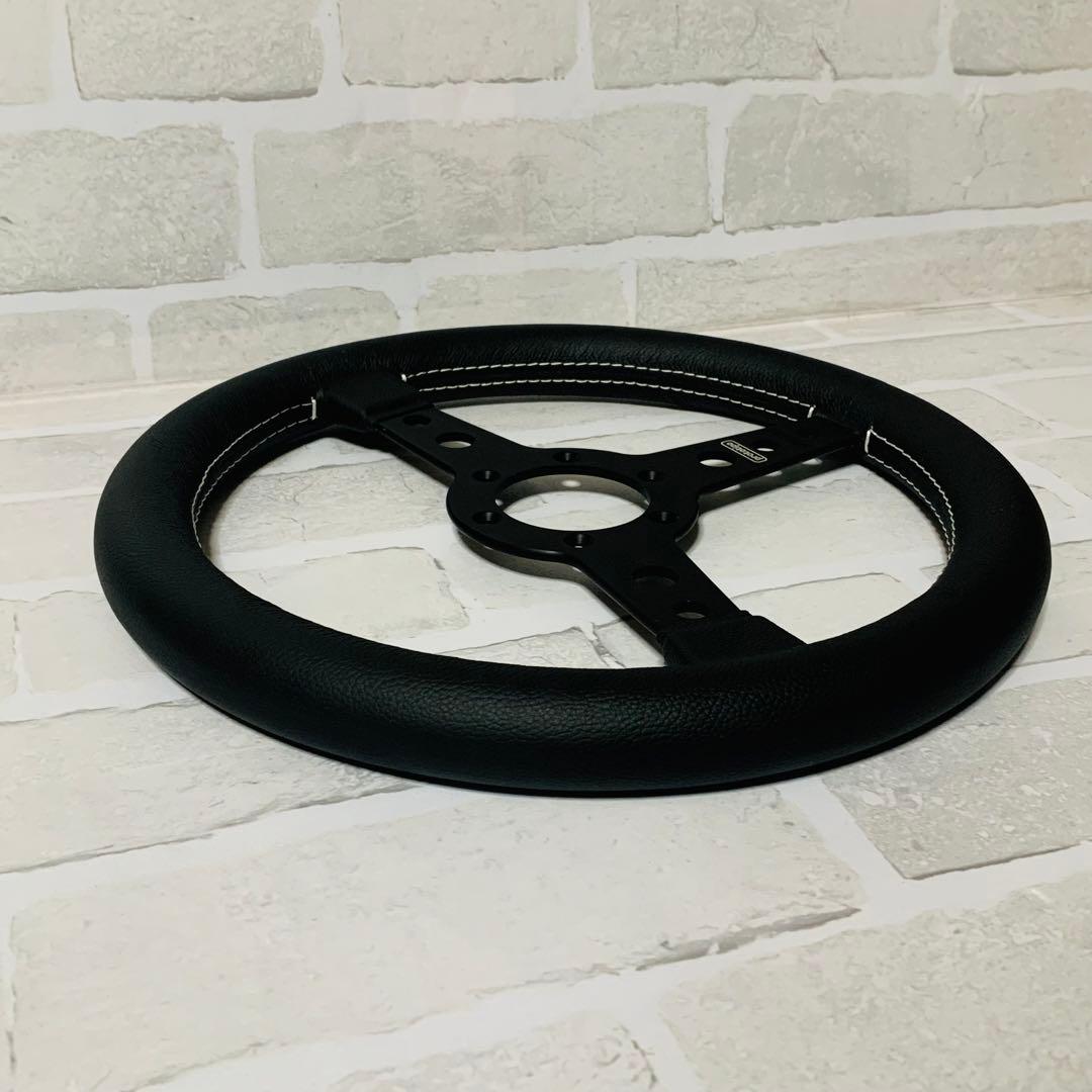 【美品】momo prototipo P-8 32パイ ステアリング