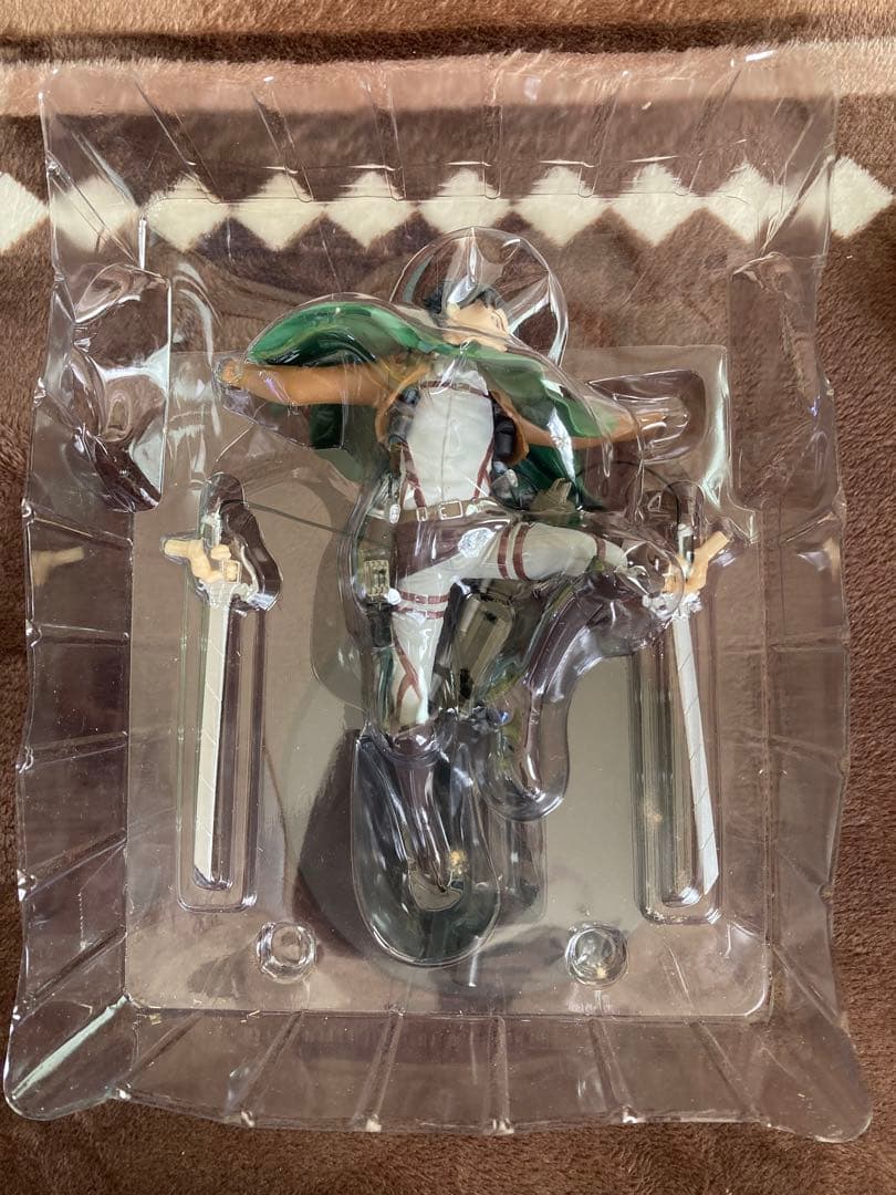 進撃の巨人 プレミアムフィギュア ミカサ リヴァイ