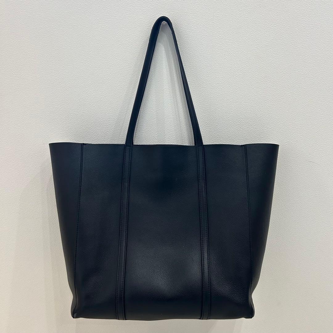BALENCIAGA ブラック トートバッグ