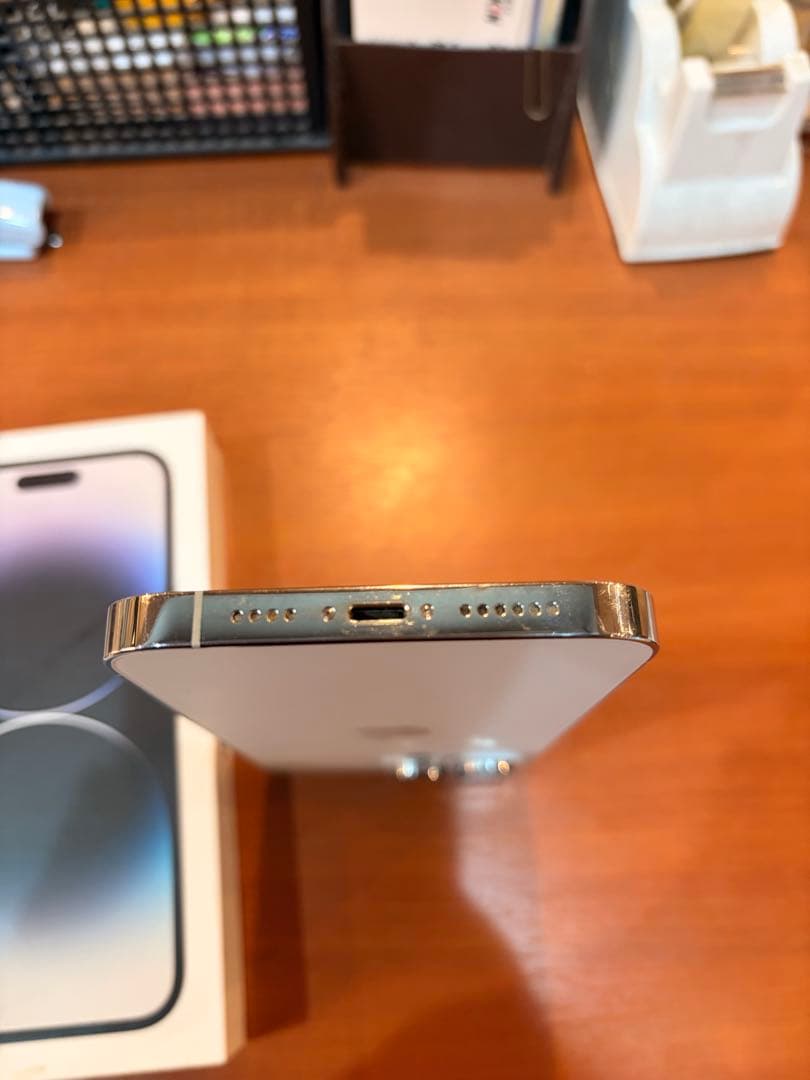 Apple iPhone 14 Pro Maxシルバー 本体