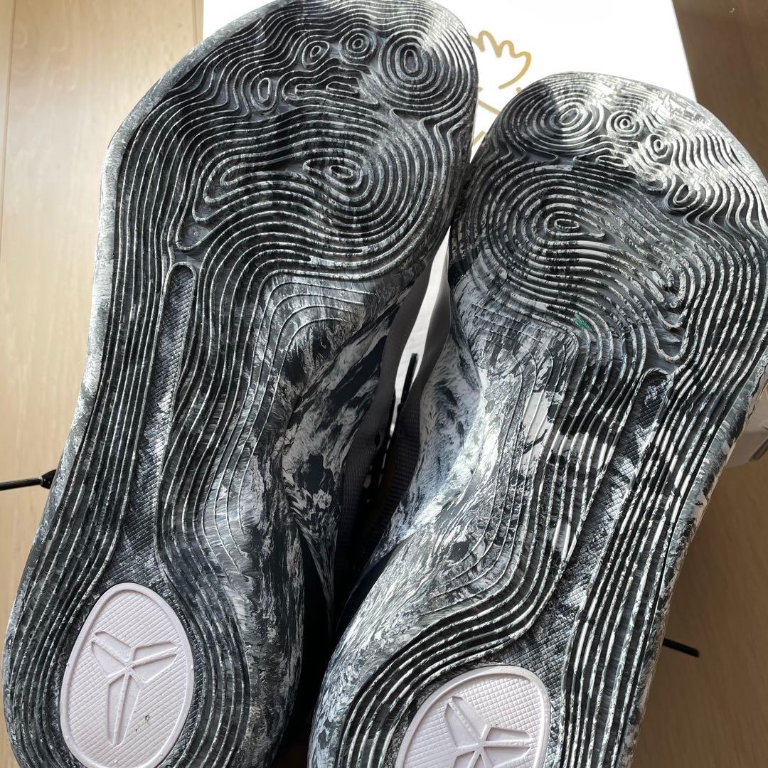 Nike バスケットボールシューズ Kobe9Mambacita