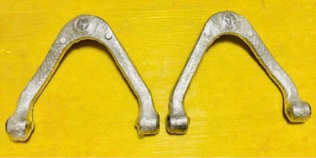 V36 y51 y50 Z34 セダン アッパーアーム 純正