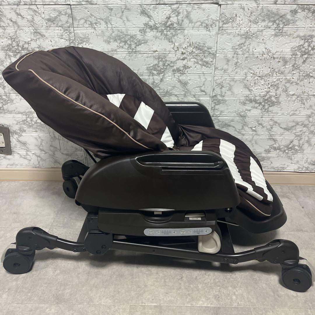 【美品】Combi ネムリラ4キャス AT オートスウィング ハイローチェア