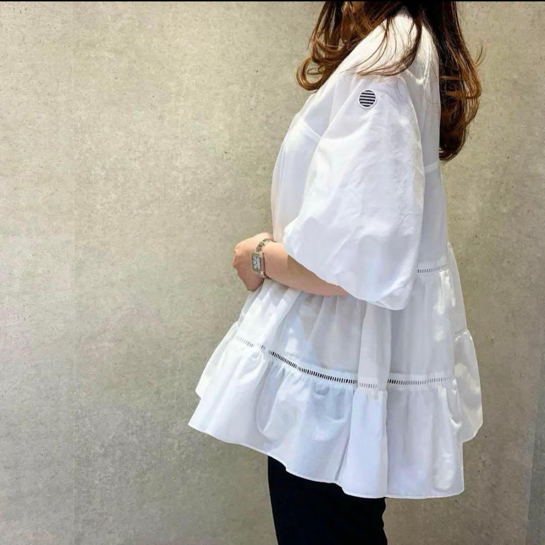 【美品】ボーダーズアットバルコニー バレリーナブラウス ティアード 白 ロゴ