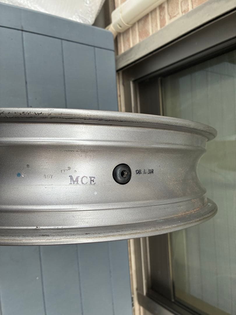 cb400sf nc39.nc42 純正フロントホイール