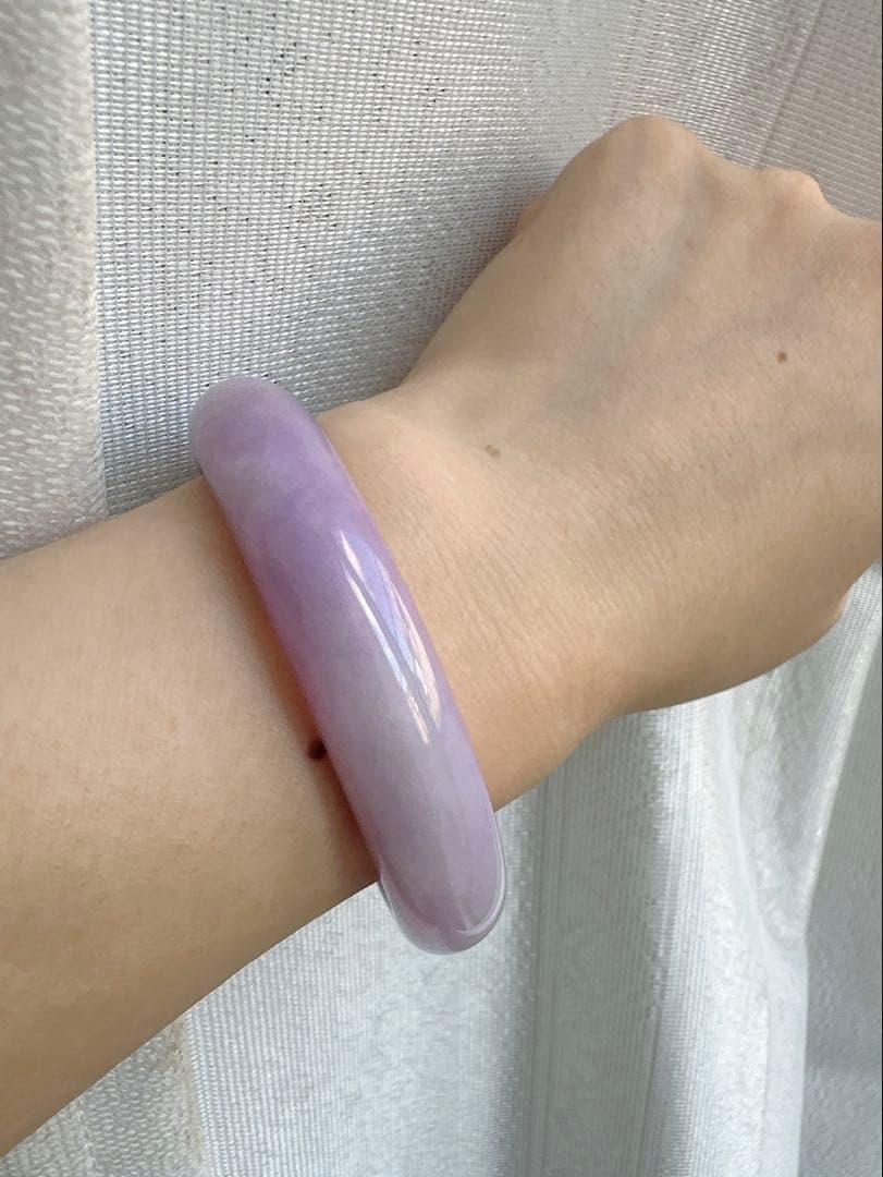 紫翡翠　ラベンダー　ヒスイのバングル
