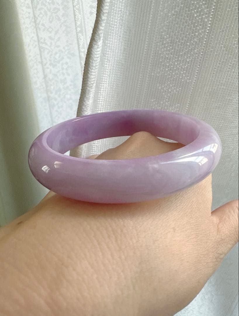紫翡翠　ラベンダー　ヒスイのバングル