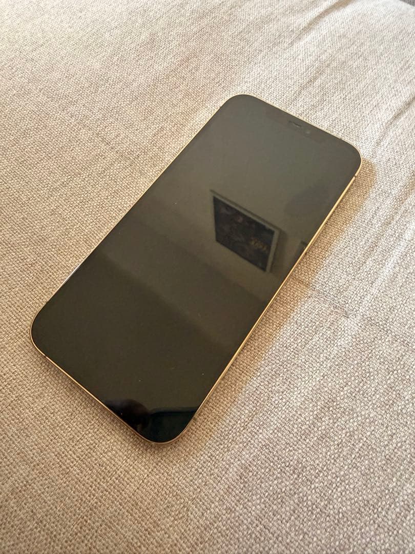 Apple iPhone 12 Promax ゴールド　simフリー
