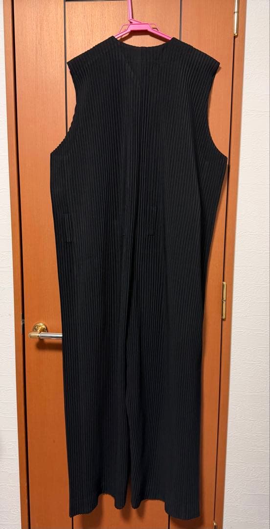 オムプリッセイッセイミヤケ　ロンパース