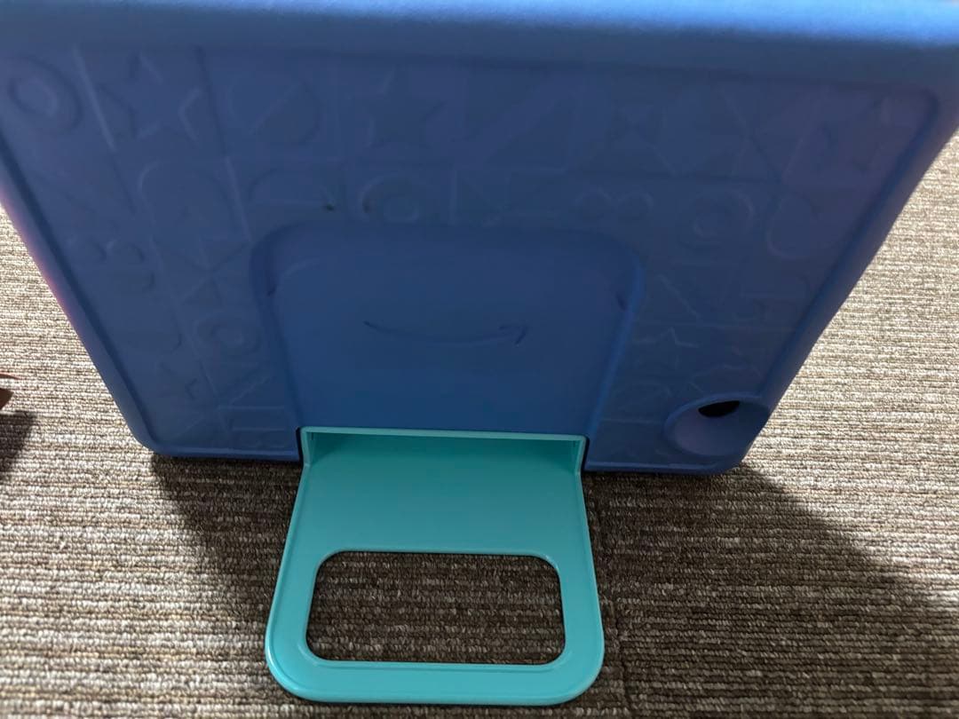 第11世代 FireHD10キッズモデル 10インチ スカイブルー ケース付き