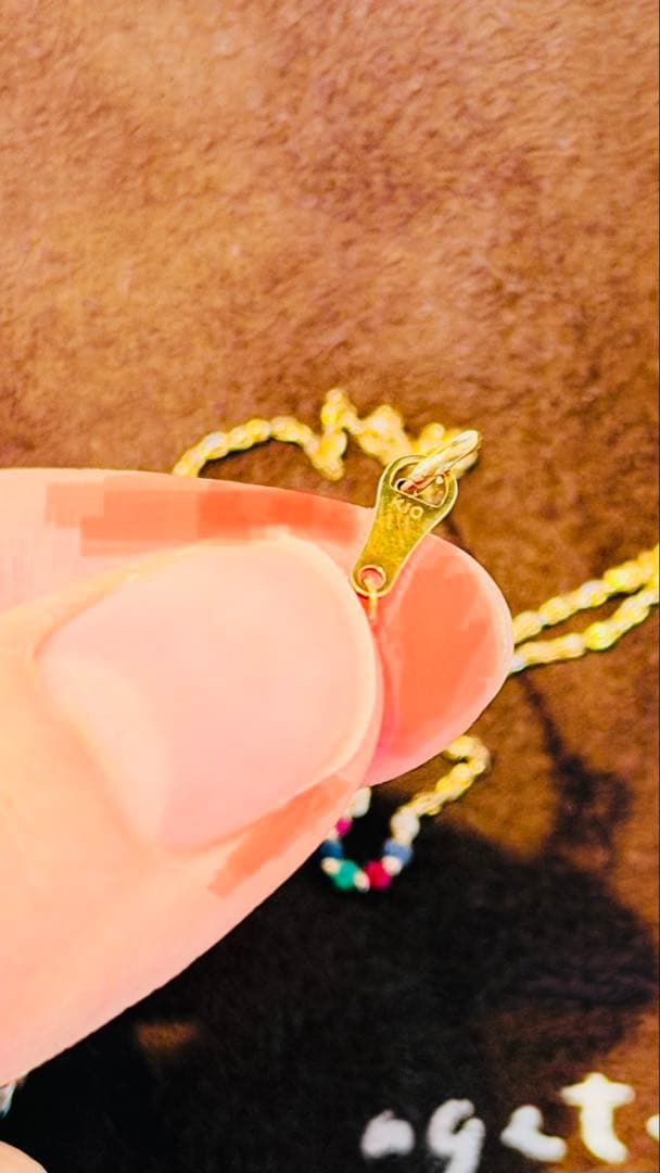 Agete アガットカラフル宝石ホースシューの幸運なチャームネックレス