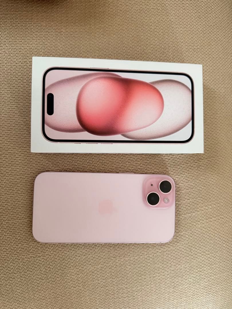 【美品】Apple iPhone 15 ピンク 本体