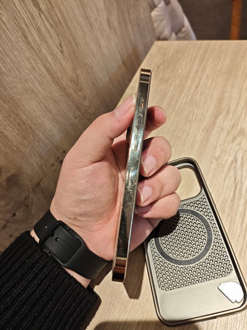 iPhone 13 Pro 256GB ゴールド｜中国版｜デュアルSIM