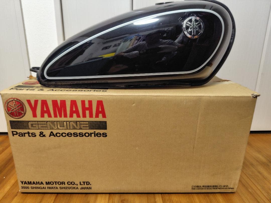 あ*う様 YAMAHA SR ブラックタンク
