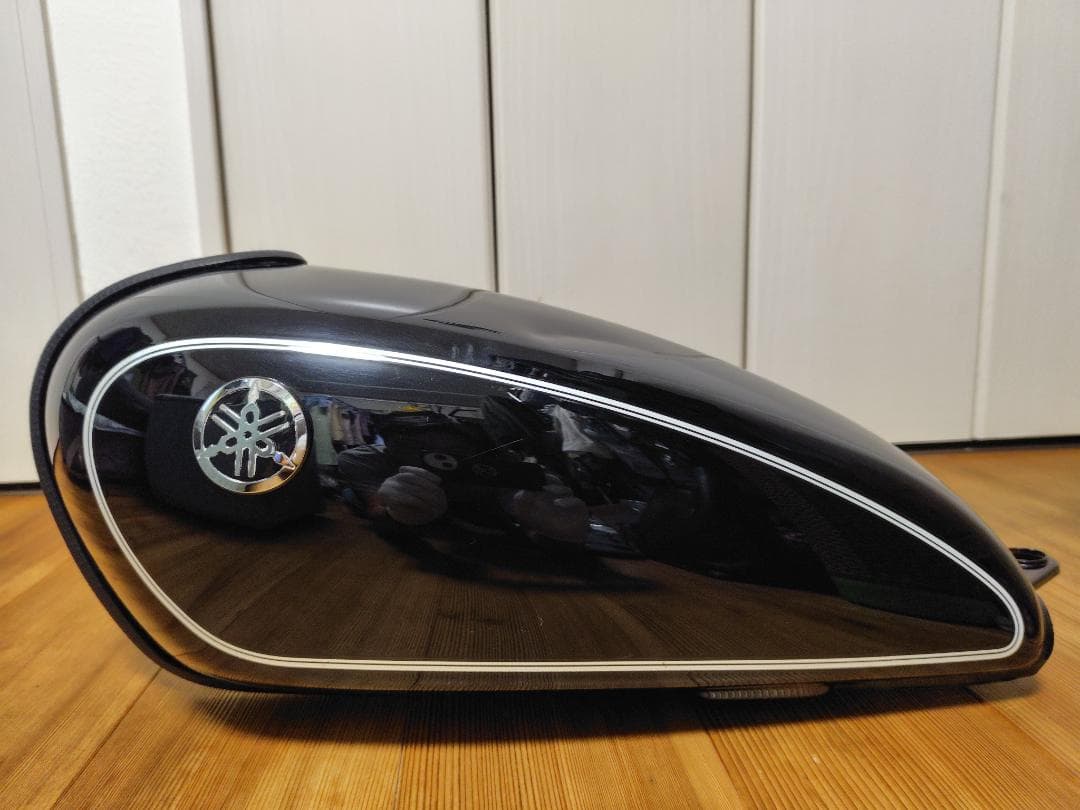 あ*う様 YAMAHA SR ブラックタンク
