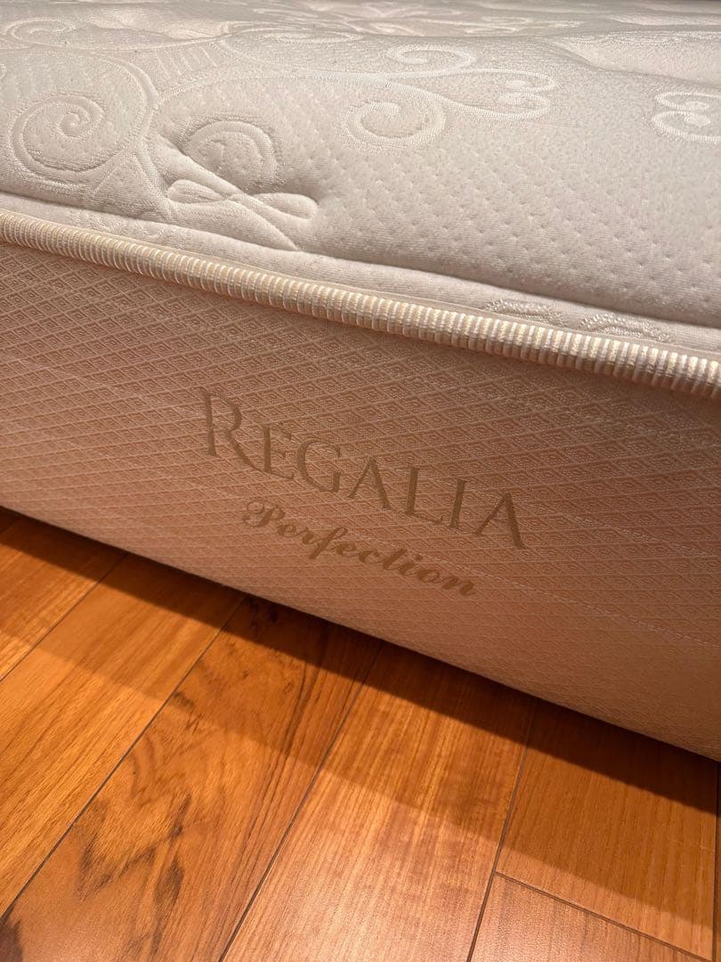 キングスダウン レガリア/ REGALIA