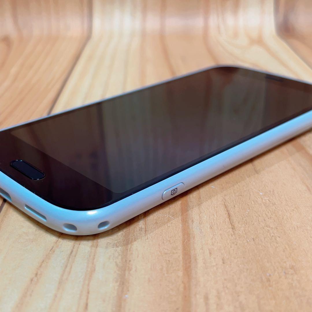 SIMフリー 本体 らくらくスマートフォン 64GB 414 ホワイト 電池良好