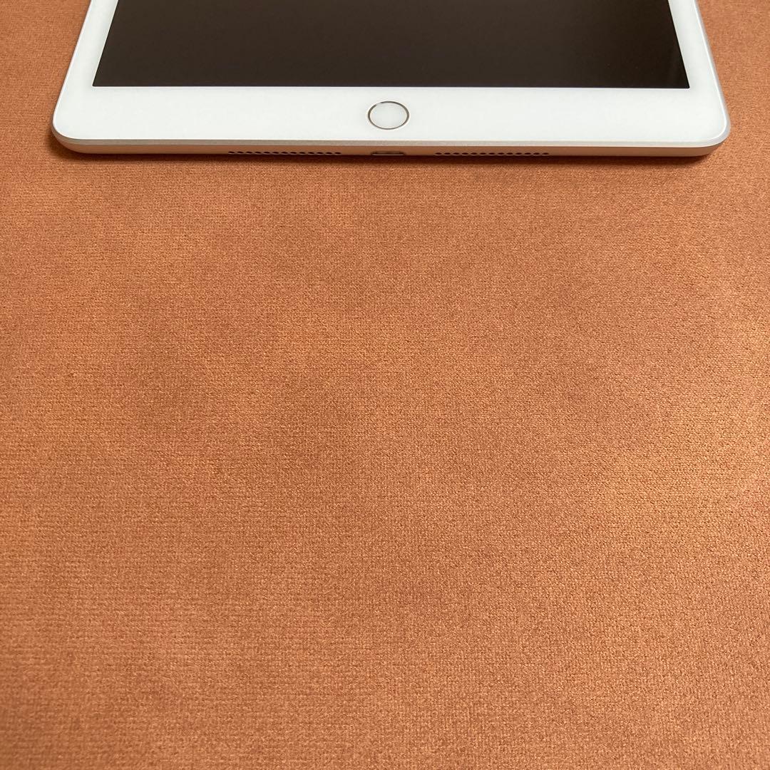 672【早い者勝ち】美品☆電池最良好☆iPad7第7世代32GB SIMフリー☆
