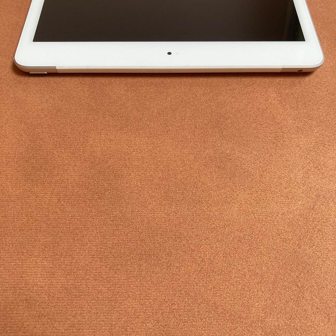 672【早い者勝ち】美品☆電池最良好☆iPad7第7世代32GB SIMフリー☆