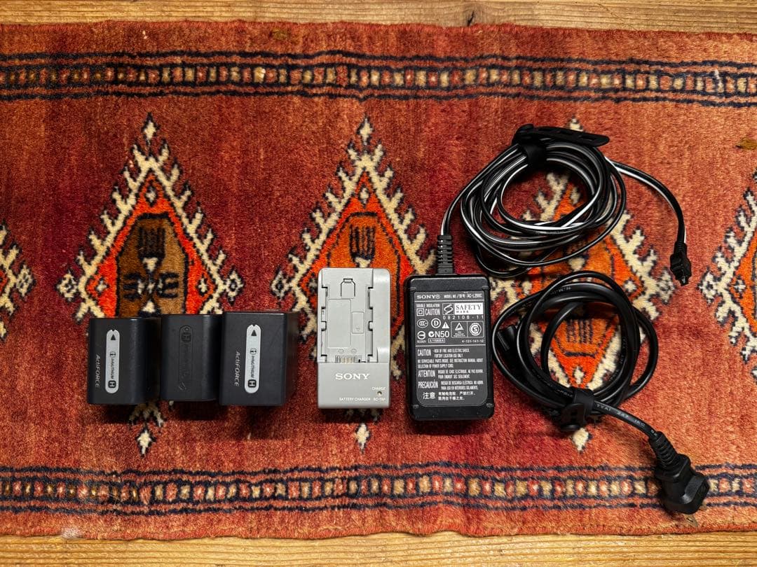 SONY ｜ HDR-XR500V + ワイコン付属