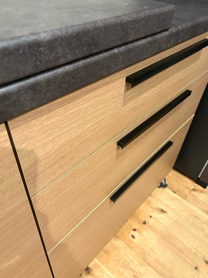 ハト嫁。　美品☆パモウナのエクステンションテーブル付きキッチンカウンター