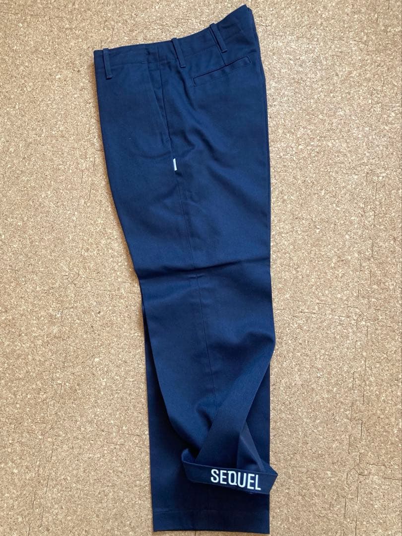 SEQUEL チノパン type F ネイビー　Mサイズ