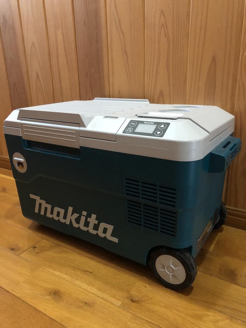 【未使用品】makita マキタ 充電式保冷温庫 20L 18V CW180DZ