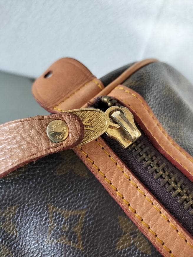 ルイヴィトン LOUIS VUITTON モノグラム　ボストンバッグ