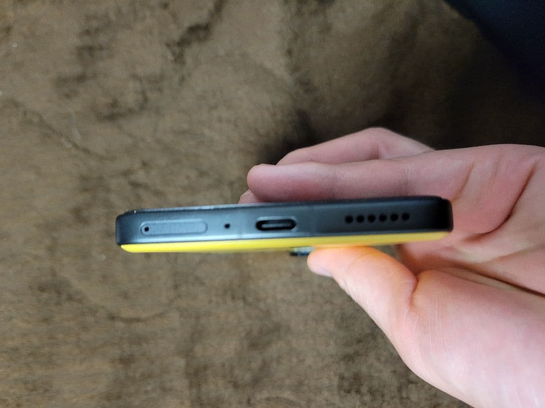 国内版POCO F7 Ultra 256GB イエロー