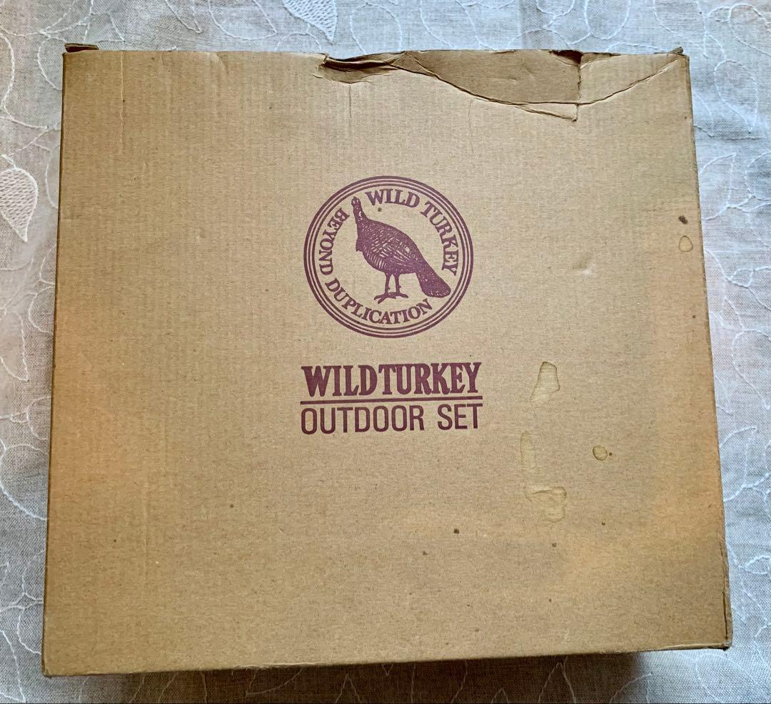 ワイルドターキー　 アウトドアセット 8年熟成ウイスキー　ライター無しです。