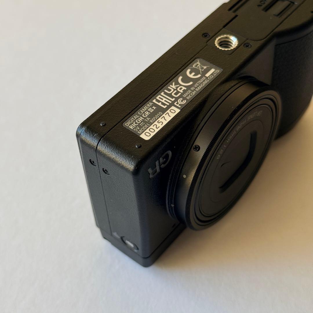 【超美品】GR IIIx 本体 シャッター1238枚 ブラックミスト+おまけ付