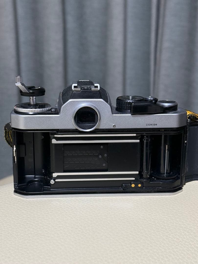 d*7様 【ジャンク】 Nikon FE2 フィルム一眼レフカメラ