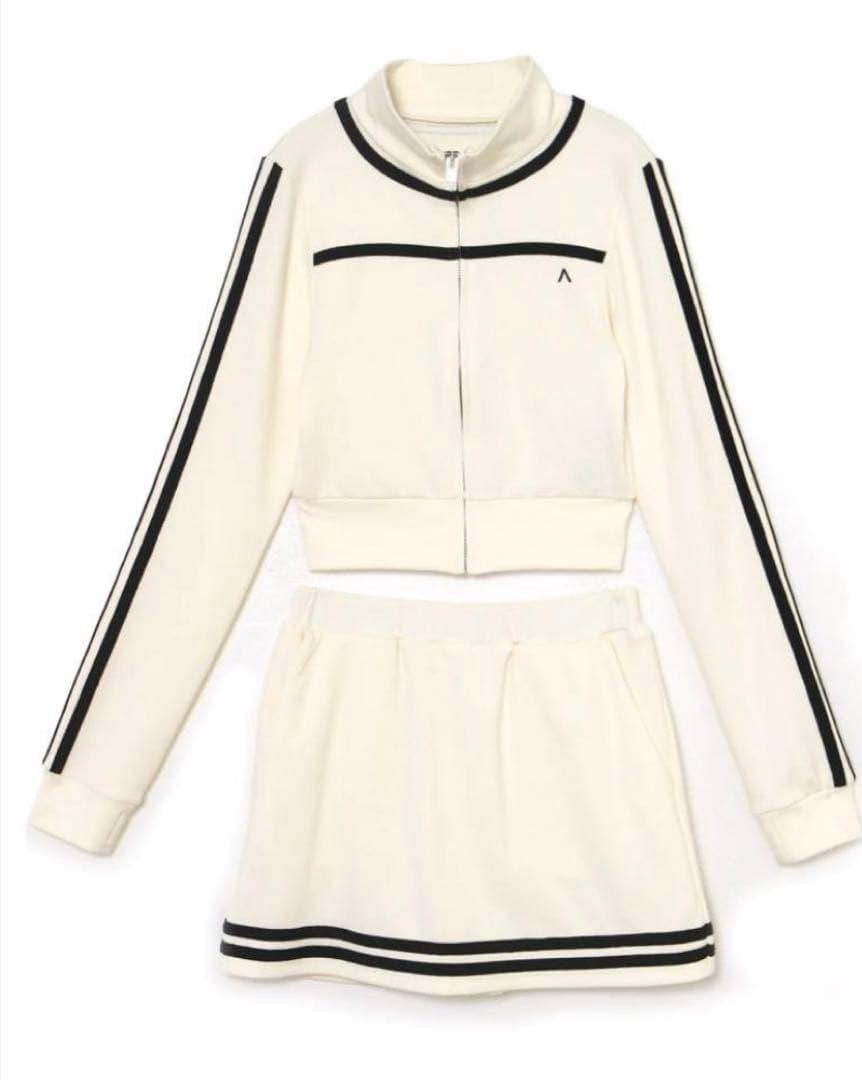 新品タグ付きandmaryセットアップ