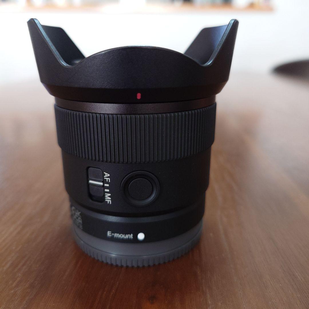 SONY Eマウント SEL11F18