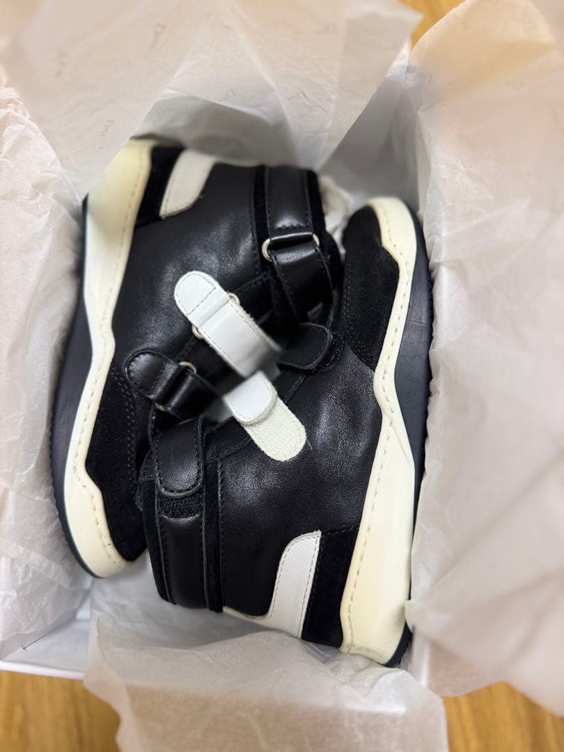新品・未使用　Dior キッズ レザー　スニーカー　箱付き
