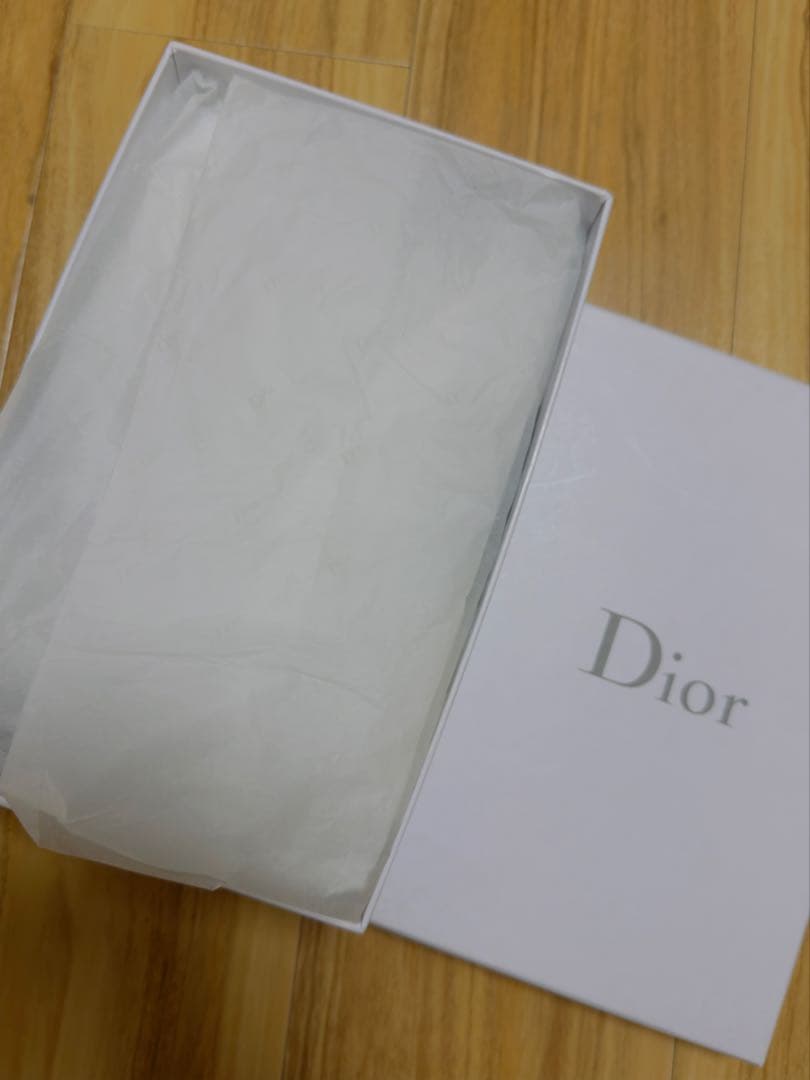 新品・未使用　Dior キッズ レザー　スニーカー　箱付き