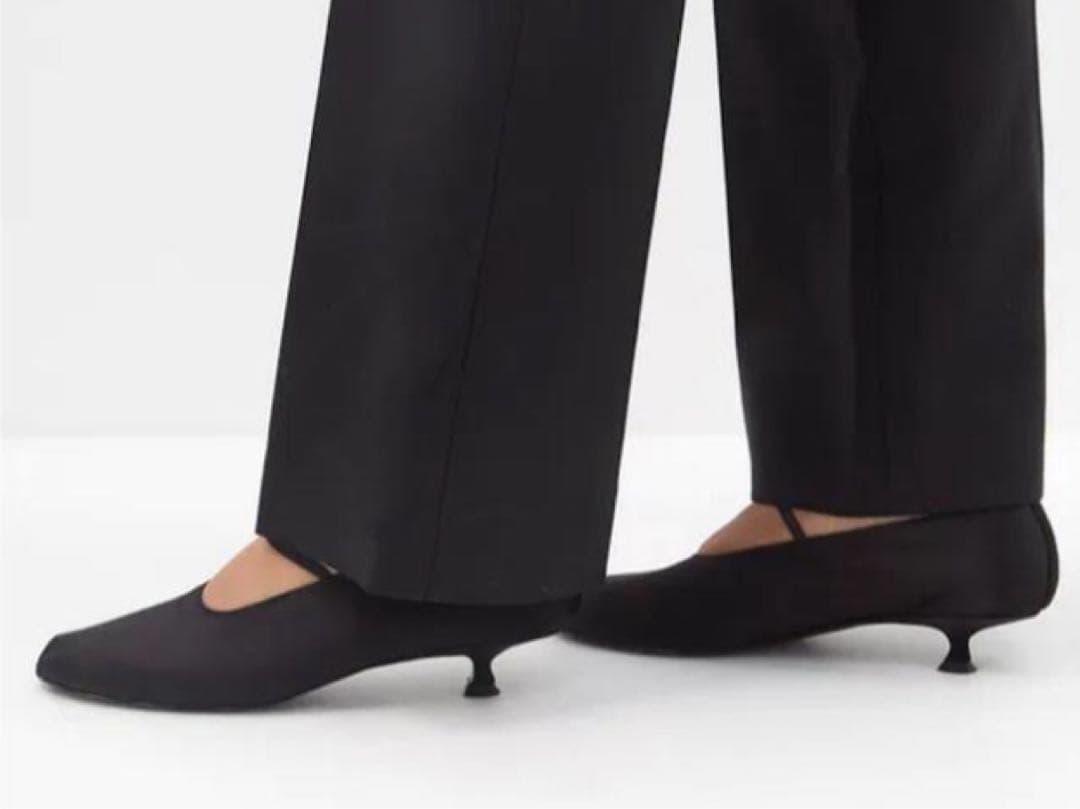 THE ROW ELASTIC KITTEN ヒールサンダル　サイズ37