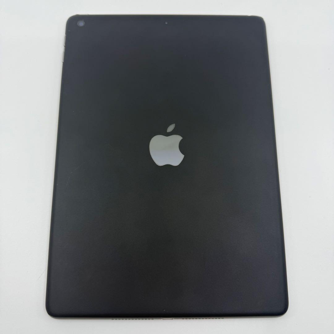 iPad 第6世代128G Wifi グレー