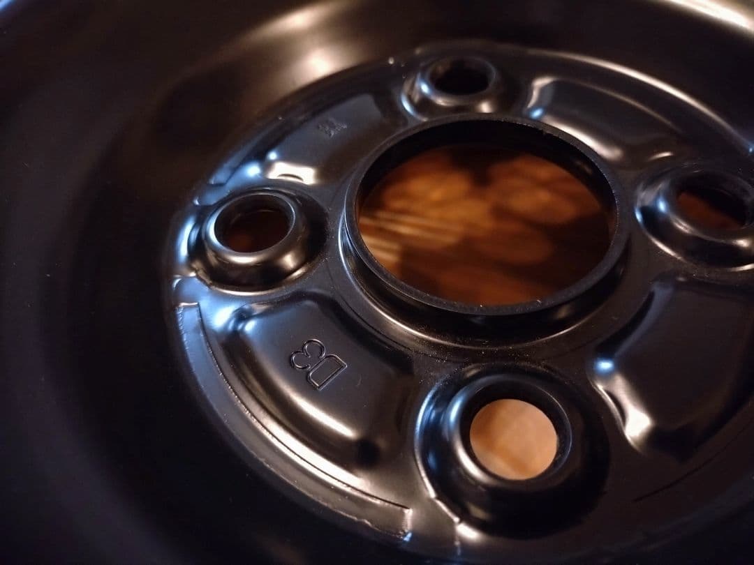 トヨタ ヤリス 純正ホイール ホイールキャップ ナット セット