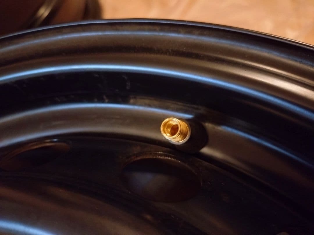 トヨタ ヤリス 純正ホイール ホイールキャップ ナット セット