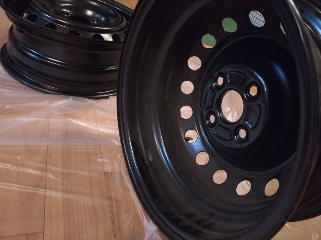 トヨタ ヤリス 純正ホイール ホイールキャップ ナット セット