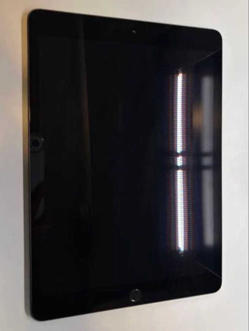 Apple iPad 第7世代　スペースグレー