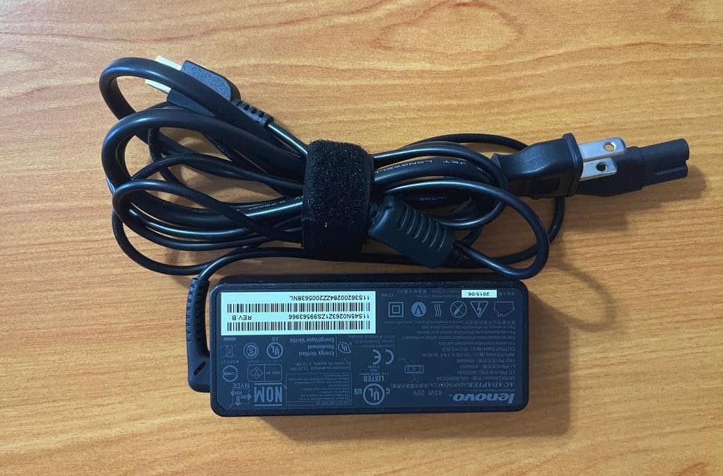 ミニPC ThinkCentre M75q Tiny Gen2 16GB / 256GB