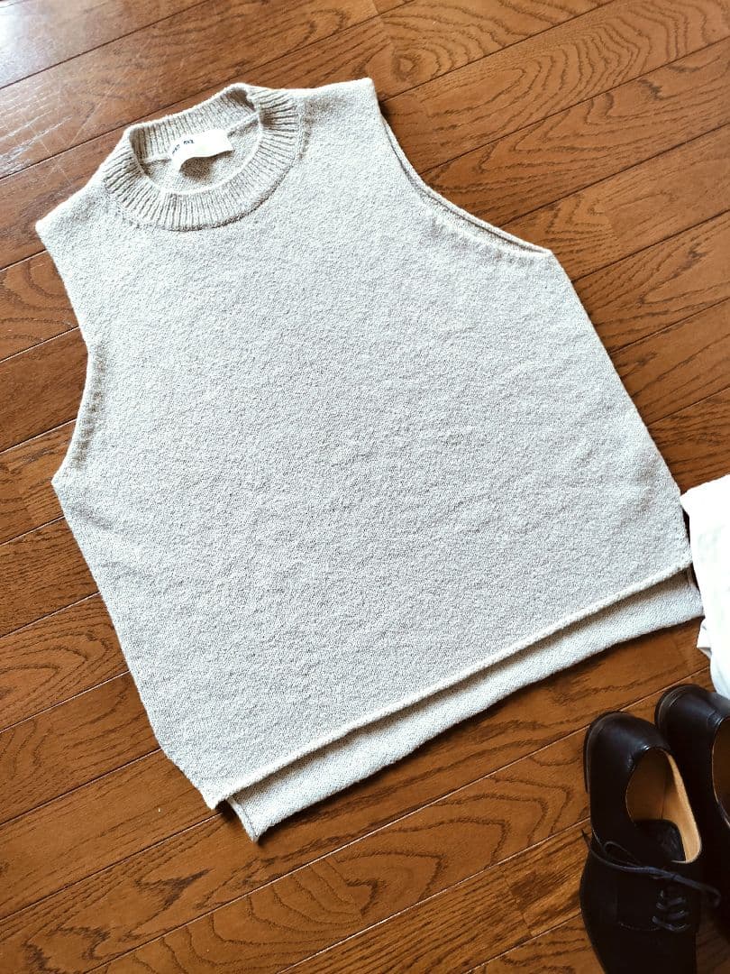 美品evam eva2024年製　wool lily vestウールニットベスト