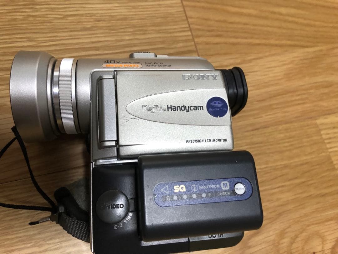 ビデオカメラ Sony Digital Handycam