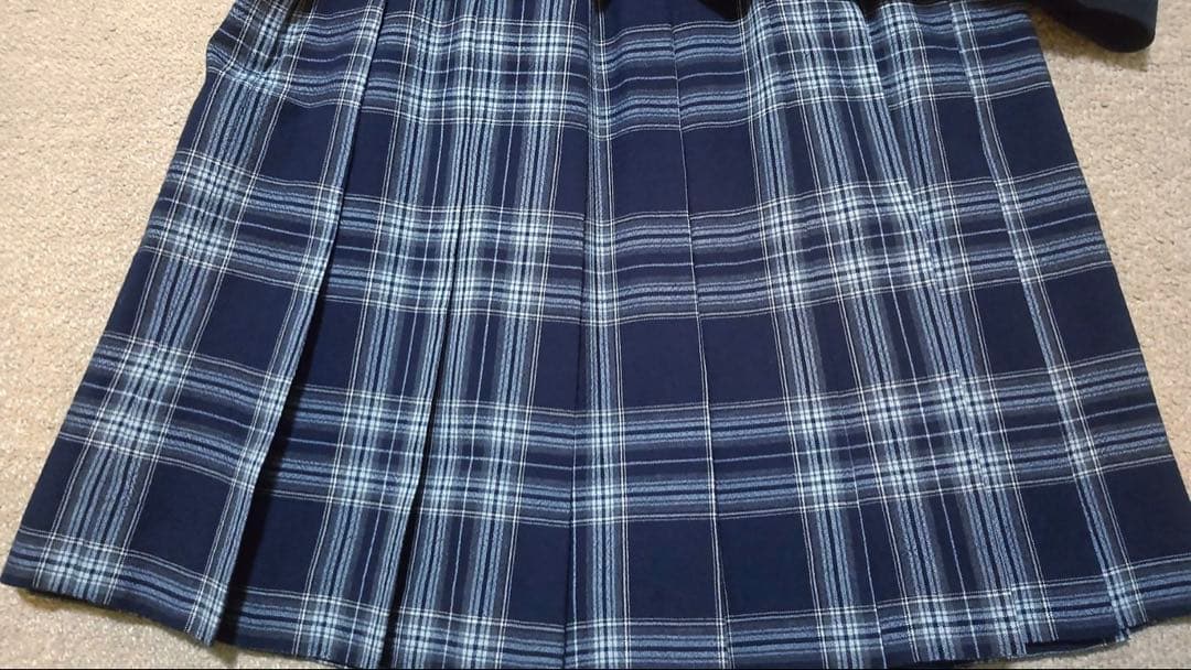 ポンポネット 卒業式スーツ ブレザー・スカート・リボン・エンブレム4点セット