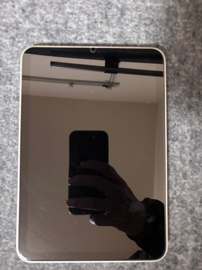 iPad mini 6 64GB スターライト +MOFTスタンド・ストラップ付