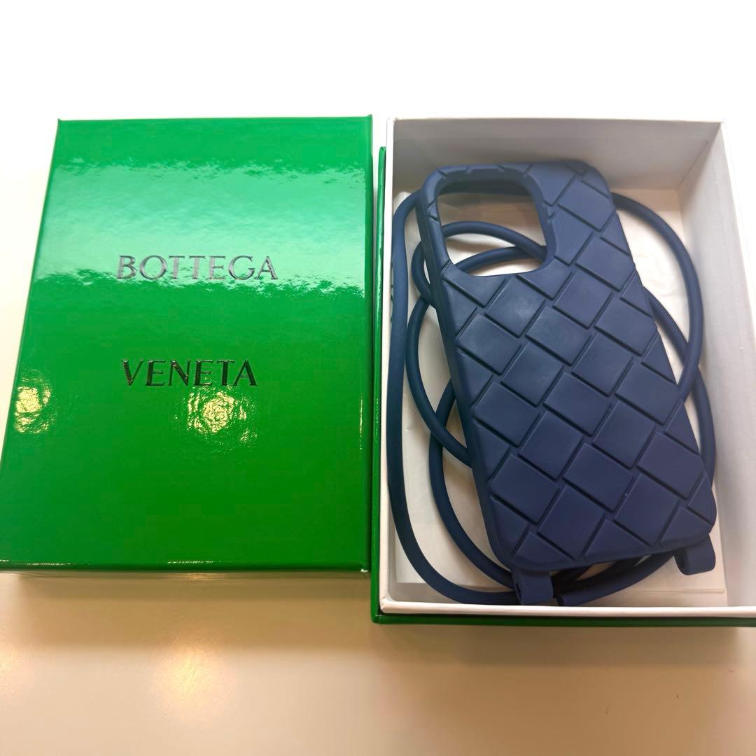 BOTTEGA VENETA iPhoneケース