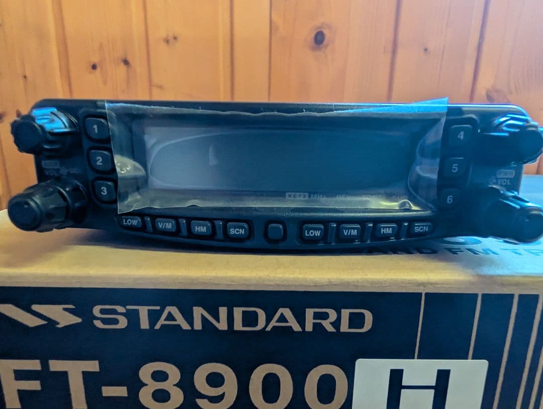 STANDARD FT-8900H クワッドバンドトランシーバー